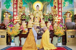 Lễ Tự tứ tại chùa Tâm Ấn