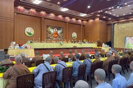 Đoàn Phật học viện Viên Quang Đài Loan thăm Trường Trung cấp Phật học Nguyên Thiều 