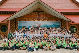 Hơn 300 bạn trẻ tham gia khóa tu “Trở về nhà” tại chùa Di Đà, tỉnh Lâm Đồng