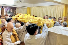 Lễ nhập kim quang Ni trưởng Thích nữ Như Ý tại Niệm Phật Ni tự