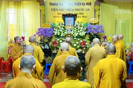 Giác linh đài Thượng tọa Thích Thiện Ngộ