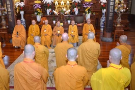 Ban Trị sự GHPGVN Q.Tân Bình tác bạch khánh tuế chư tôn giáo phẩm chứng minh