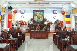 Quang cảnh phiên họp