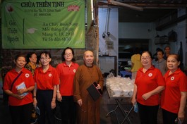 Chương trình Bữa ăn sáng yêu thương của chùa Thiền Tịnh hoạt động được tròn 10 năm