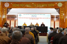 Quang cảnh phiên họp