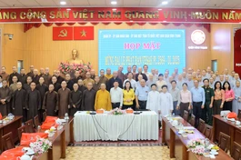 Lưu niệm tại buổi họp mặt sáng nay, 9-5