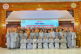 Lưu niệm buổi họp mặt của Tăng Ni H.Bình Chánh