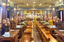 Niệm Phật cầu gia hộ