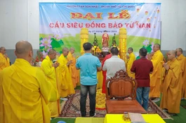 Lễ cầu siêu đồng bào tử nạn do đại dịch Covid-19 tổ chức tại Trung tâm Văn hóa Thể thao Tân Bình - Ảnh: Nguyên Tài/BGN
