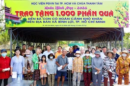 Học viện Phật giáo VN tại TP.HCM và chùa Thanh Tâm tặng 1.000 phần quà Tết Bính Ngọ 2026