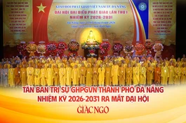 Tân Ban Trị sự GHPGVN TP.Đà Nẵng nhiệm kỳ 2026-2031 vừa được suy cử sáng nay, 13-4-2026, tại nhà hát Trưng Vương - Ảnh: Nguyện Truyền/BGN