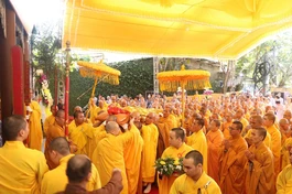 Cung thỉnh nhục thân Hòa thượng Thích Phước Minh nhập kim quan tại chùa Long Hoa (P.Tam Kỳ, TP.Đà Nẵng)
