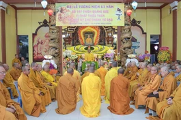 Trang nghiêm Lễ tưởng niệm Bồ-tát Thích Quảng Đức tại tổ đình Quán Thế Âm - di tích cuối cùng của ngài - Ảnh: Nguyên Tài/BGN