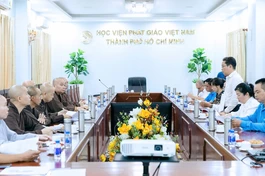 Quang cảnh buổi họp triển khai công tác chuẩn bị Lễ tưởng niệm siêu tiến anh linh các anh hùng liệt sĩ tại Cơ sở II - Học viện Phật giáo Việt Nam tại TP.HCM (xã Bình Lợi)
