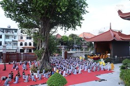 [Video] Khoá lễ cầu quốc thái dân an tại chùa Phổ Quang