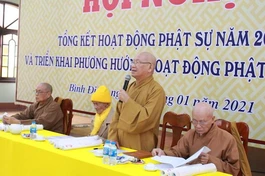 Chư tôn đức chủ trì hội nghị