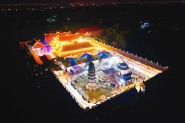 Toàn cảnh chùa Giữa Đồng