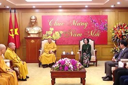 Bà Trương Thị Mai - Trưởng Ban Dân vận Trung ương tiếp Đoàn Trung ương GHPGVN 