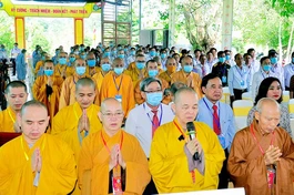 Nghi thức niệm Phật cầu gia hộ trước khi tiến hành đại hội