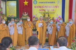 Tân Ban Trị sự Phật giáo huyện Bến Cầu nhiệm kỳ 2021 - 2026 ra mắt đại hội
