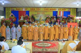 Tân Ban Trị sự Phật giáo huyện Cái Bè nhiệm kỳ 2021-2026 ra mắt đại hội