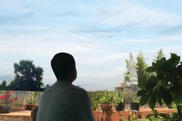 Bình yên giữa thất nhỏ của Sư cô Huệ Quang