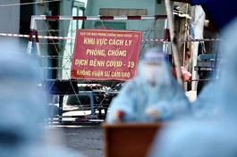 Chủ tịch UBND TP.HCM: "Số F0 trong cộng đồng có xu hướng tăng, cao hơn trong các khu phong tỏa"