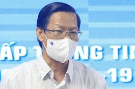 Chủ tịch UBND TP.HCM Phan Văn Mãi tại buổi họp báo chiều 13-9 - Ảnh: Hữu Công