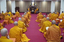 Toàn cảnh lễ bố-tát, thính giới của chư Tăng Học viện Phật giáo VN tại Hà Nội