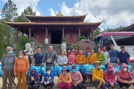 Tịnh xá Ngọc Duyên bàn giao giếng nước sạch, tặng quà đồng bào dân tộc tại tỉnh Đăk Nông