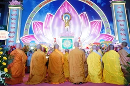 Đà Nẵng: Phật giáo quận Sơn Trà, Ngũ Hành Sơn cử hành lễ Phật đản Phật lịch 2566 
