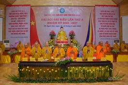 Chư tôn đức chứng minh, chủ tọa đoàn niệm Phật cầu gia hộ 