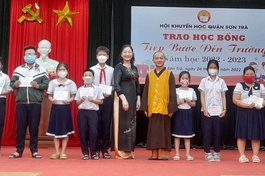 Chùa Liên Trì với chương trình "Tiếp sức tới trường" 