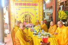 Hải Phòng: Tấn đàn truyền Tỳ-kheo và Tỳ-kheo-ni tại Đại giới đàn Diệu Nghiêm Phật lịch 2566