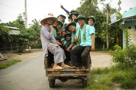 Mùa hè của Đại đức Thích Minh Lộc và các bạn sinh viên thiện nguyện chùa Pháp Vân 