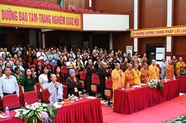 Niệm Phật cầu gia hộ