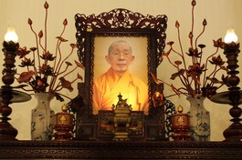  Di ảnh cố Trưởng lão Hòa thượng Thích Chơn Thiện