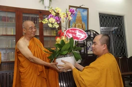 Tăng sinh tịnh xá Trung Tâm tổ chức lễ tri ân nhân ngày 20-11