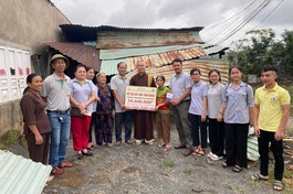 Chùa Kim Sơn và Đội Tình nguyện viên máu sống Gia đình Phật tử Đà Nẵng hỗ trợ xây nhà tình nghĩa