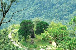 Một góc non thiêng Yên Tử - Ảnh: Nhuận Thường