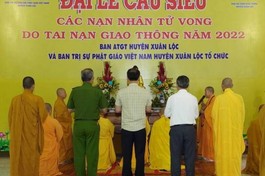Ban Trị sự GHPGVN huyện Định Quán, Xuân Lộc tổ chức cầu siêu nạn nhân tử vong do tai nạn giao thông