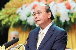 Chủ tịch nước Nguyễn Xuân Phúc phát biểu tại lễ khai mạc Đại hội đại biểu Phật giáo toàn quốc lần thứ IX