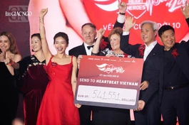 Bức tượng Phật Dược Sư cứu được gần 100 em nhỏ bệnh tim bẩm sinh