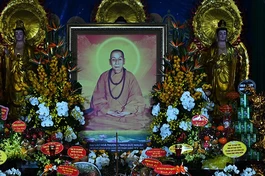 Di ảnh cố Đại lão Hòa thượng Thích Đức Nhuận, Đệ nhất Pháp chủ GHPGVN