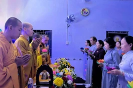 Chùa Viên Giác tổ chức lễ vía Đức Phật A Di Đà