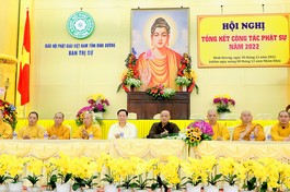 Chư tôn đức, đại biểu tham dự hội nghị