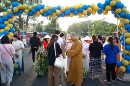 Thiền viện Phổ Hiền tổ chức tiệc chay gây quỹ ủng hộ bệnh nhân ung thư 