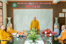 Thượng tọa Thích Tâm Định phát biểu giao nhiệm vụ đến chư vị tân trụ trì