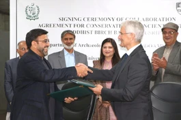 Quang cảnh buổi ký kết