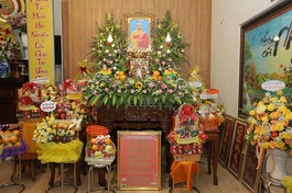 Di ảnh cố Thượng tọa Thích Viên Hải tại chùa Linh Bửu